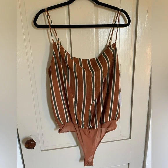 Astr Brown Green White Bodysuit with Vertical Stripes Flattering Flowy Tank NWT - Picture 2 of 12